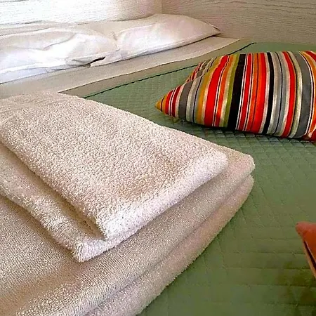 Ariel Bed & Breakfast 4*