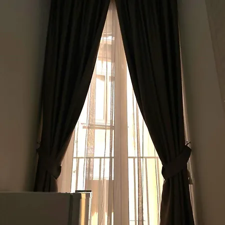 Ariel فندق مبيت وإفطار 4*